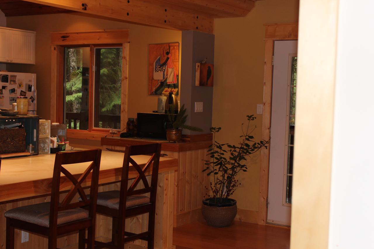 Bed and Breakfast The Perch On Gabriola Exterior foto